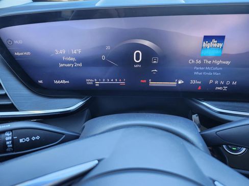 Used 2025 Buick Envision Preferred image 12