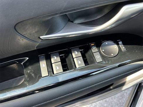 New 2026 Hyundai Tucson Limited image 21