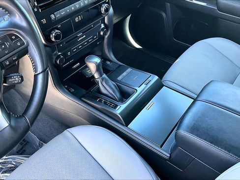 Used 2023 Lexus GX 460 w/ Black Line Special Edition AWD/4WD image 15