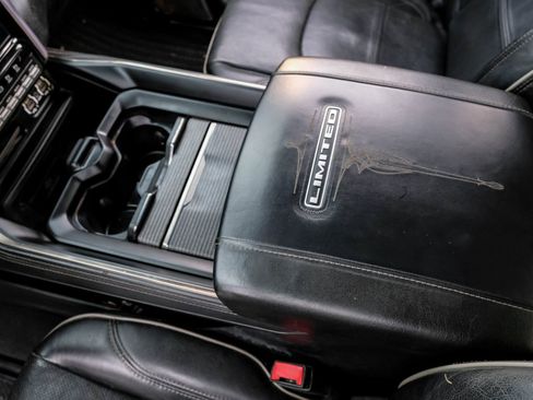 Used 2020 RAM 3500 Limited image 23