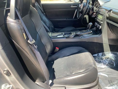 Used 2013 MAZDA MX-5 Miata Grand Touring w/ Premium Pkg image 29