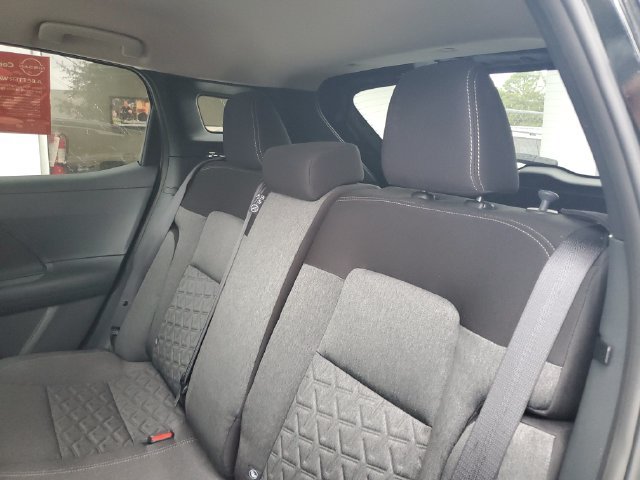 Certified 2026 Nissan Kicks SV FWD image 29