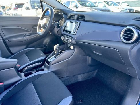 Certified 2025 Nissan Versa SV w/ Trunk Package image 31
