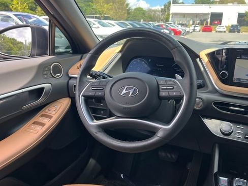 Used 2020 Hyundai Sonata Limited FWD image 18