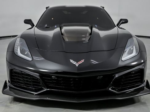 Used 2019 Chevrolet Corvette ZR1 image 5