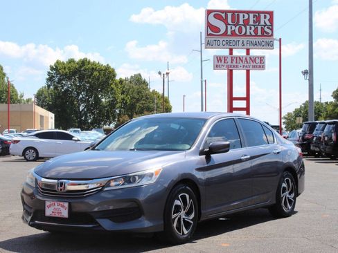 Used 2016 Honda Accord LX image 7
