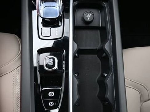 New 2026 Volvo XC60 B5 Plus w/ Protection Package Premier AWD/4WD image 12