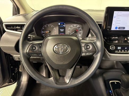Used 2023 Toyota Corolla LE image 13