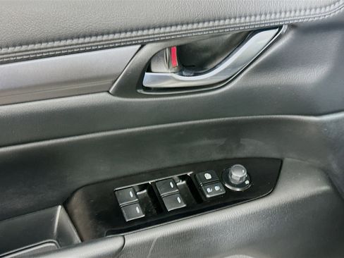 Used 2025 MAZDA CX-5 AWD 2.5 S w/ Select Package image 15