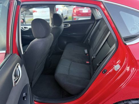 Used 2015 Nissan Sentra SR image 11