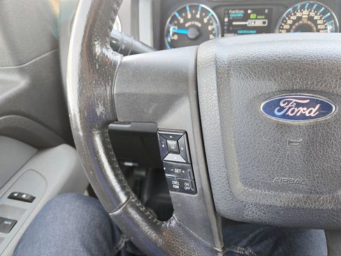 Used 2014 Ford F150 XLT w/ Equipment Group 302A Luxury AWD/4WD image 17