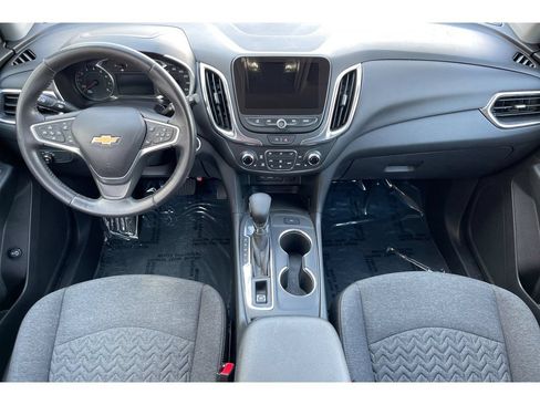 Used 2022 Chevrolet Equinox LT FWD image 15