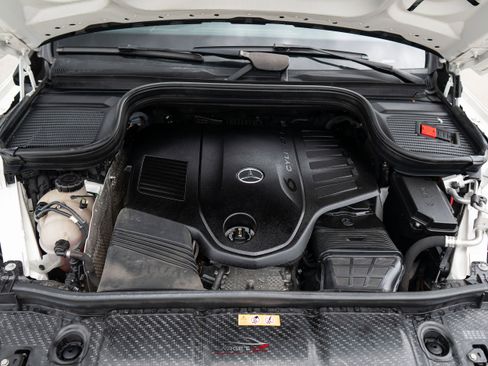 Used 2021 Mercedes-Benz GLS 450 4MATIC image 51