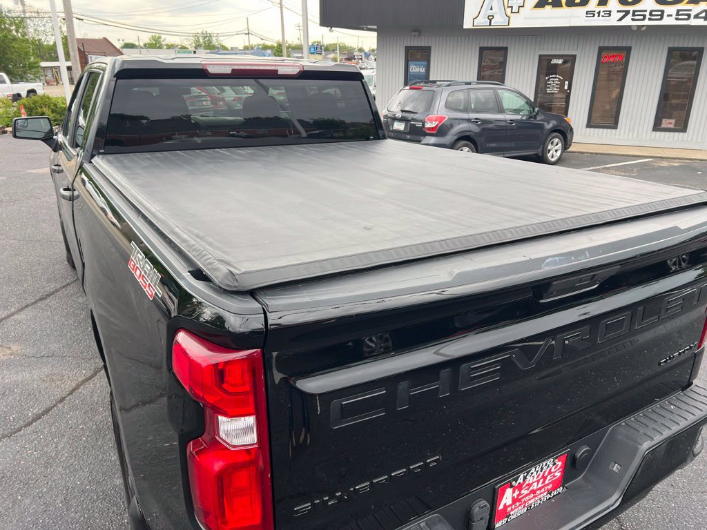 Used 2021 Chevrolet Silverado 1500 Custom Trail Boss w/ LPO, Dark Essentials Package AWD/4WD image 19