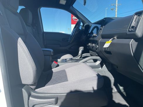New 2026 Nissan Frontier SV image 22