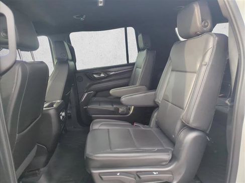 Used 2023 GMC Yukon XL Denali AWD/4WD image 20