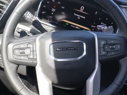 New 2026 GMC Sierra 1500 Denali w/ Denali Reserve Package AWD/4WD image 14
