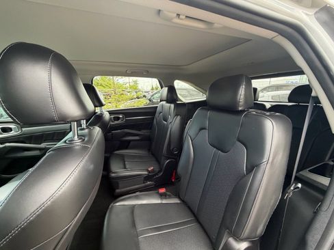 Used 2022 Kia Sorento SX FWD image 5