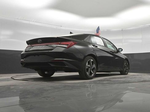 Certified 2023 Hyundai Elantra SEL w/ Convenience Package FWD image 36