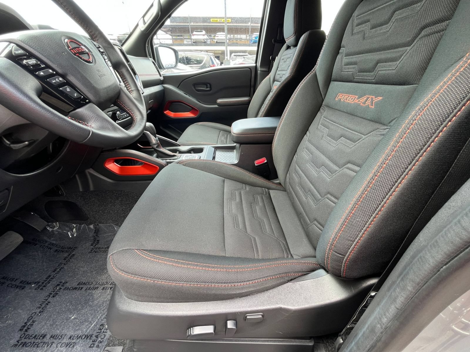 Used 2026 Nissan Frontier PRO-4X AWD/4WD image 27