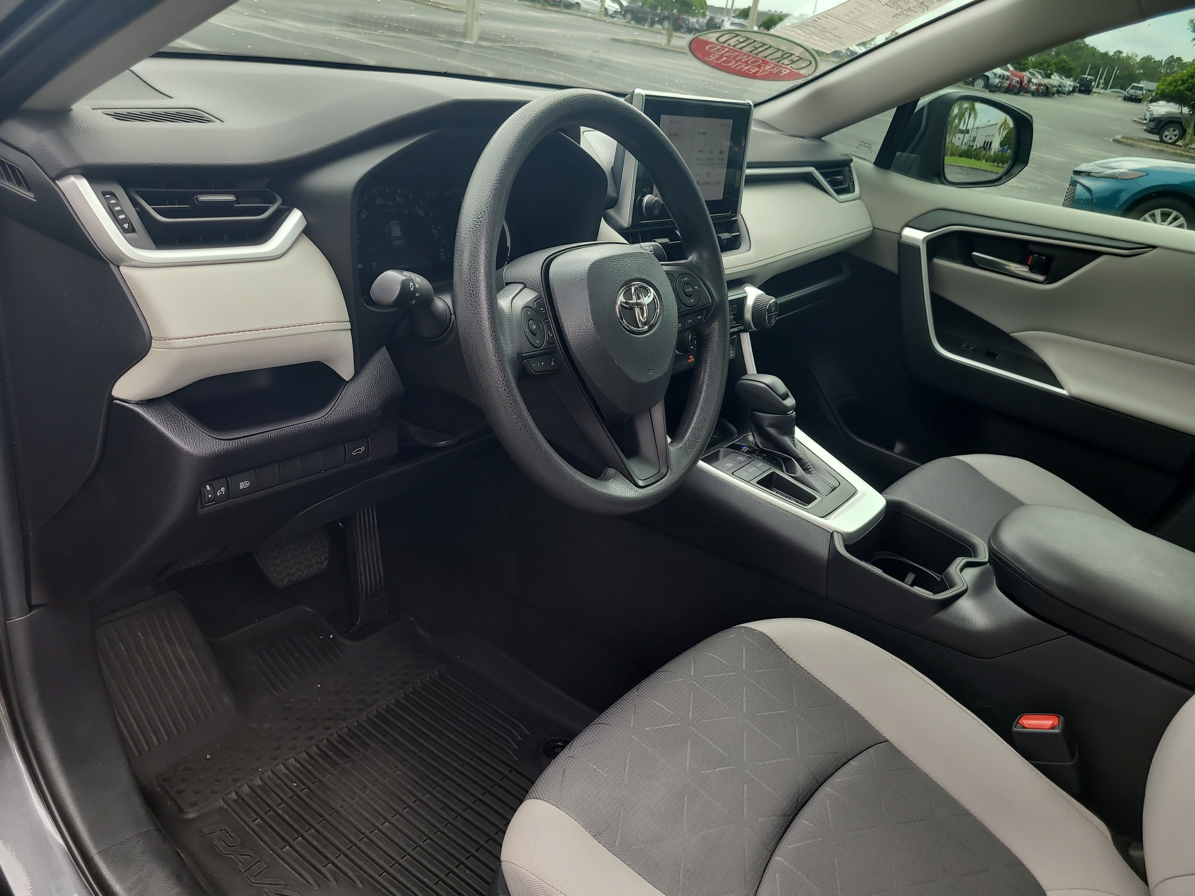 Certified 2023 Toyota RAV4 XLE w/ Convenience Package FWD image 20