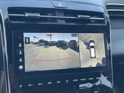 Certified 2024 Hyundai Tucson Limited image 14