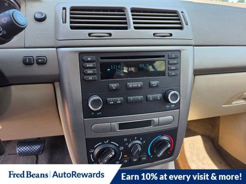 Used 2005 Chevrolet Cobalt LS FWD image 10