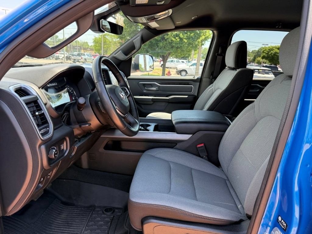 Used 2023 RAM 1500 Big Horn AWD/4WD image 12