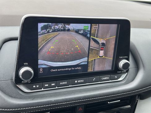 Certified 2021 Nissan Rogue SV image 16