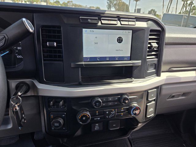 Used 2024 Ford F250 XLT w/ FX4 Off-Road Package AWD/4WD image 17