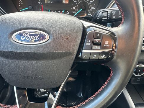 Used 2022 Ford Escape SEL w/ SEL Stealth AWD Package image 38