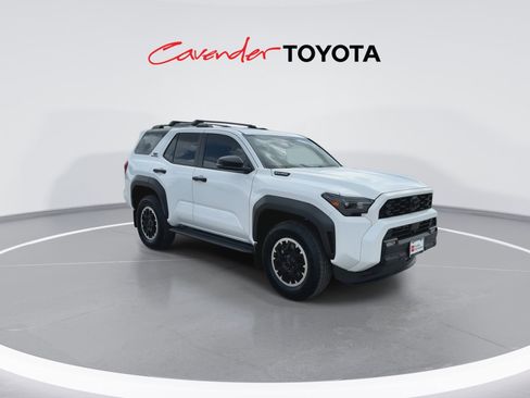 Certified 2025 Toyota 4Runner TRD Off-Road AWD/4WD image 2