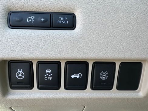 Used 2022 Nissan Murano Platinum w/ Cargo Package image 31