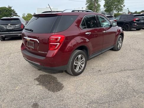 Used 2016 Chevrolet Equinox LTZ w/ Enhanced Convenience Package AWD/4WD image 3