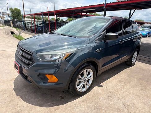 Used 2019 Ford Escape S FWD image 2