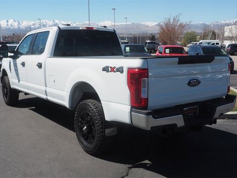 Used 2020 Ford F350 XL w/ Power Equipment Group image 7