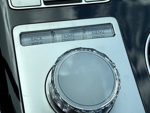 New 2026 Genesis GV70 2.5T AWD/4WD image 18