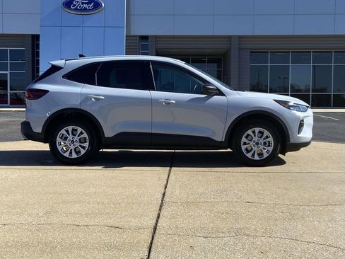 New 2026 Ford Transit 250 148 Medium Roof image 21