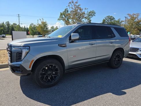 Used 2025 GMC Yukon AT4 Ultimate AWD/4WD image 4