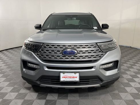 Used 2020 Ford Explorer Limited image 19