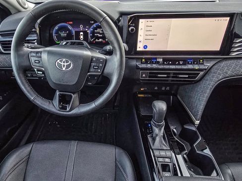 Used 2025 Toyota Camry XLE w/ Premium Plus Package FWD image 35