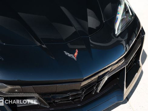 Used 2025 Chevrolet Corvette Z06 w/ Battery Protection Package image 3