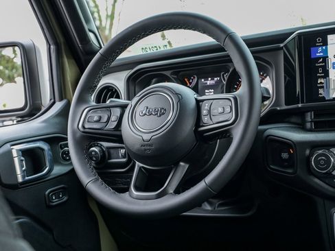 New 2026 Jeep Gladiator Sport image 22