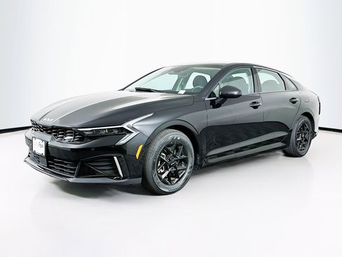 Used 2025 Kia K5 LXS FWD image 3