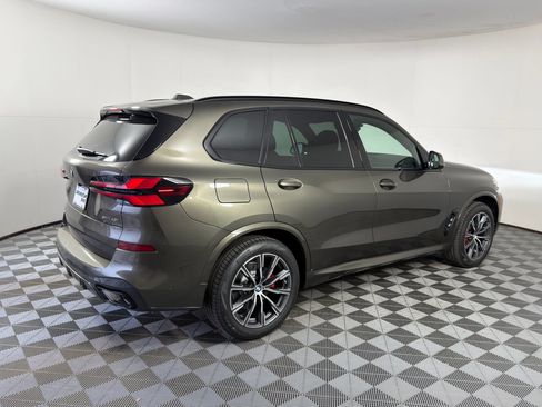 Used 2026 BMW X5 sDrive40i w/ M Sport Package RWD image 7