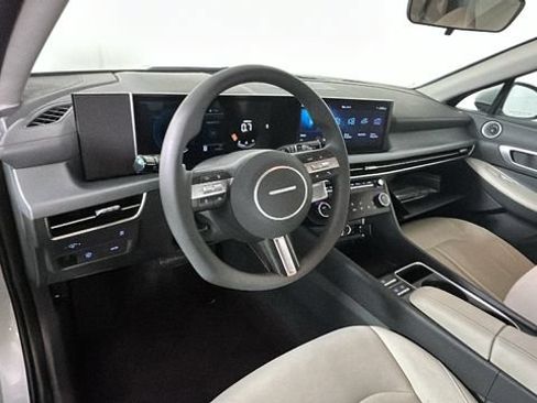 Used 2024 Hyundai Sonata SEL AWD/4WD image 13