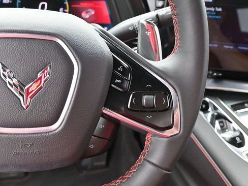 Used 2024 Chevrolet Corvette Stingray Coupe w/ 1LT RWD image 19