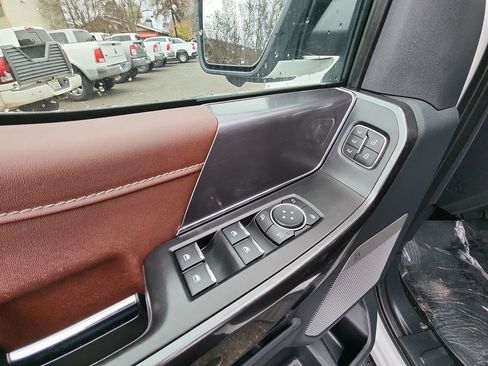 Used 2021 Ford F150 Lariat image 15