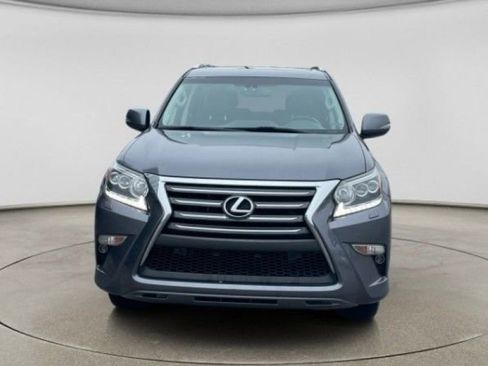 Used 2019 Lexus GX 460 Premium AWD/4WD image 3