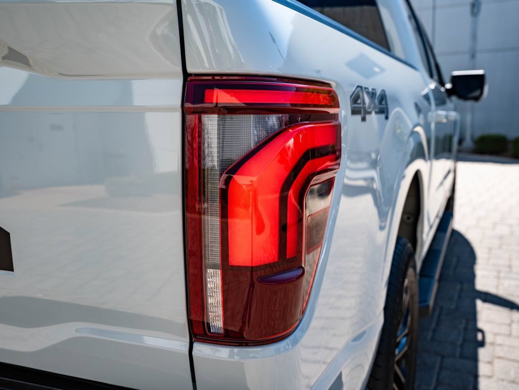 Used 2024 Ford F150 Lariat w/ Equipment Group 502A High AWD/4WD image 9